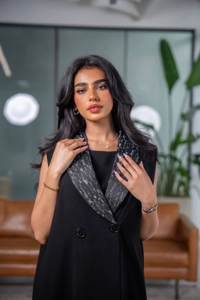 Black crepe and jacquard blazer C:1082